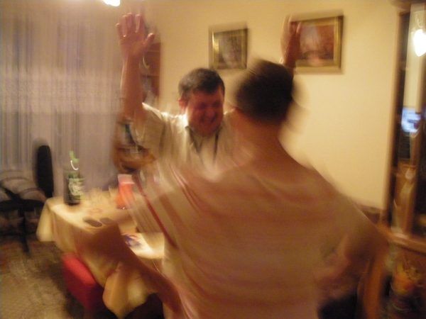 1245268747338541.jpg