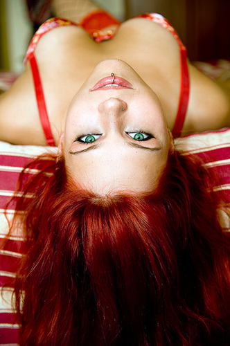 Green_Eyes_by_Kle0.jpg