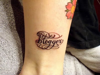 Hilarious_Tattoos_For_Blog_Addicts_Only_Geek_Tattos__2.jpg