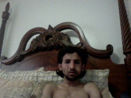 I-really-don8217t-want-to-know-what-this-guy-is-doing-with-my-MacBook.jpeg