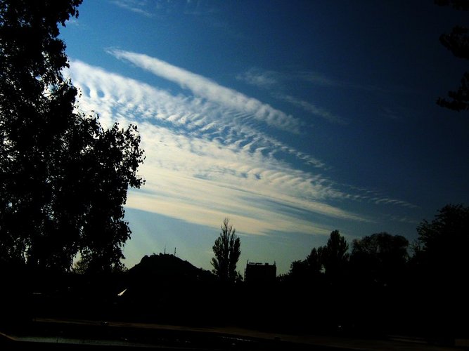 sky_by_gogata2427-d3iezaf.jpg