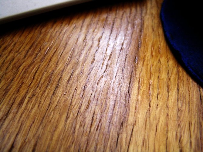 a_desk_of_my_friend_by_gogata2427-d3j2tfr.jpg