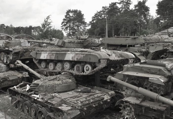 tank_cemetery-32.jpg