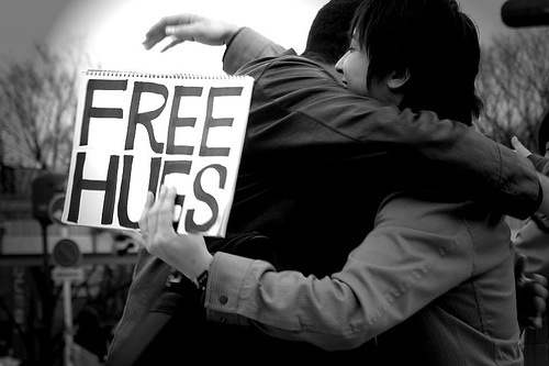 bw-tokyo-hug.jpg