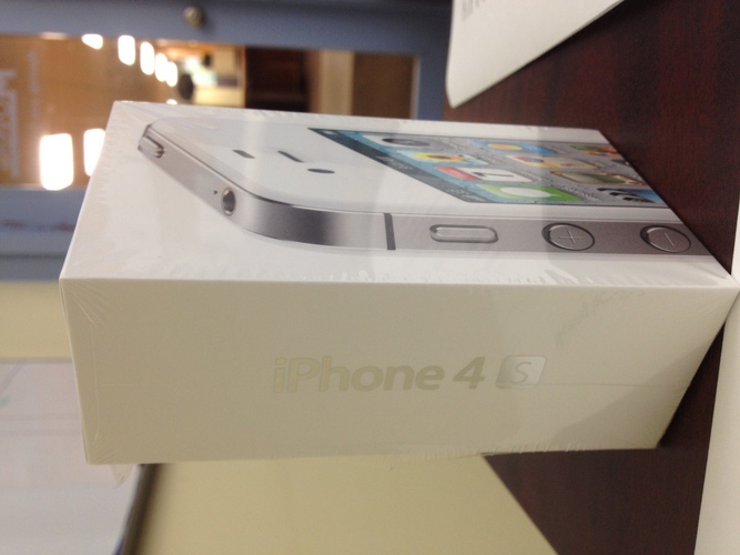 iPhone4S.jpg