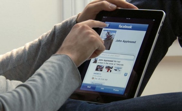 ipad-facebook.jpg