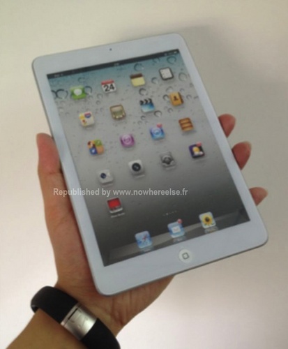 ipad_mini_mockup_hand_front.jpg