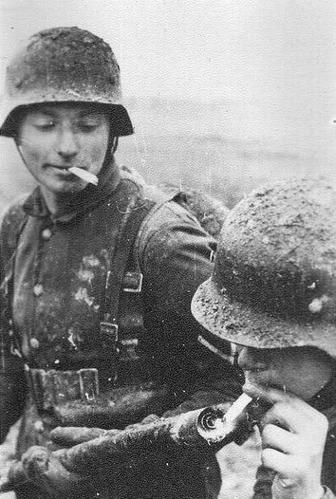 Bf5RxXsIUAAns9B.jpg